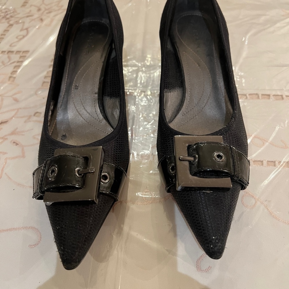 Tahari Black/Dark Navy Textured Heels with Buckle